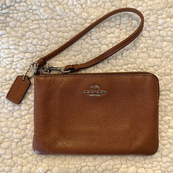 Coach Wristlet - Picture 1 of 1